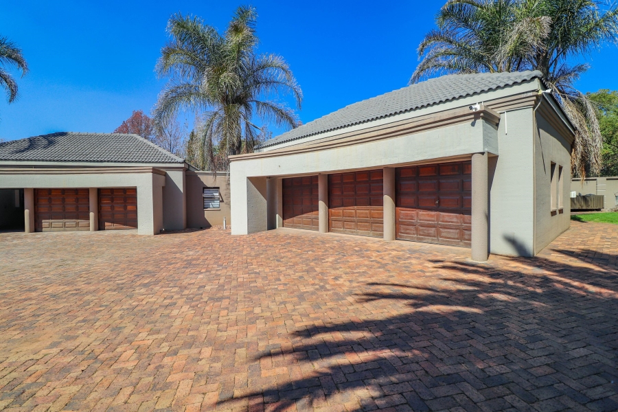 5 Bedroom Property for Sale in Vanderbijlpark SW 5 Gauteng