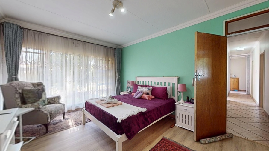 3 Bedroom Property for Sale in Freeway Park Gauteng