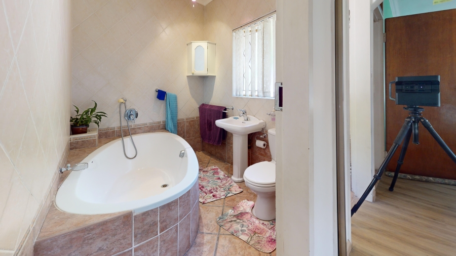 3 Bedroom Property for Sale in Freeway Park Gauteng