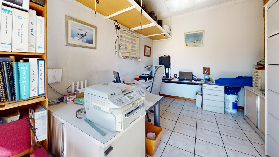 3 Bedroom Property for Sale in Freeway Park Gauteng