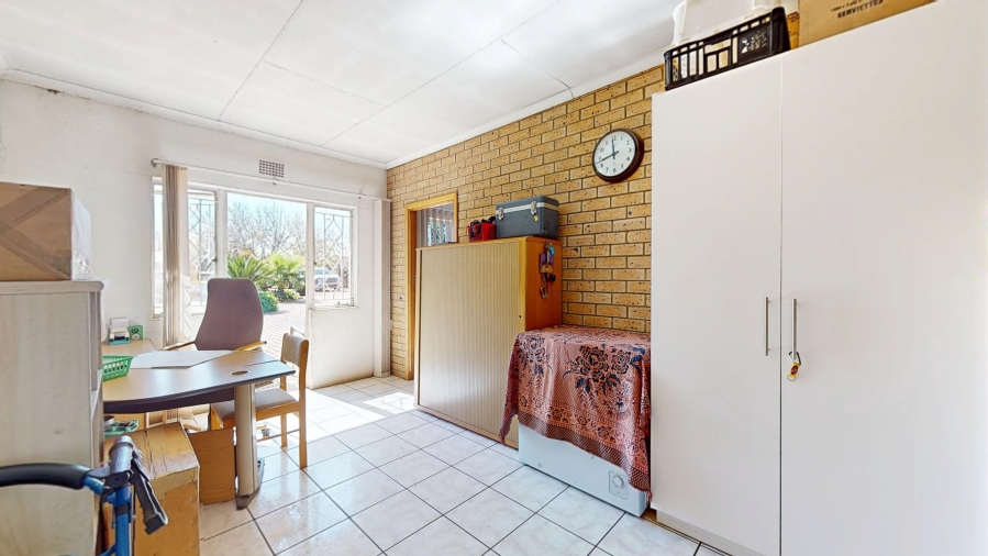 3 Bedroom Property for Sale in Freeway Park Gauteng