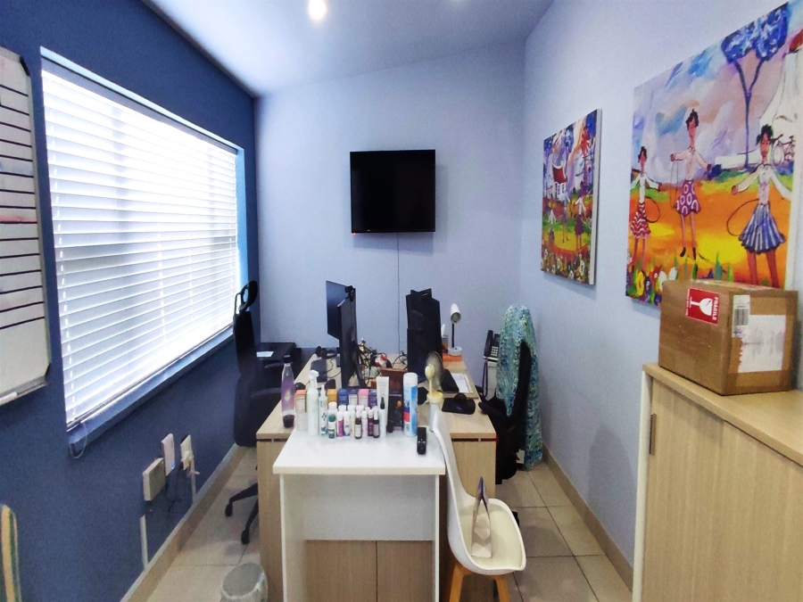 Commercial Property for Sale in Blairgowrie Gauteng