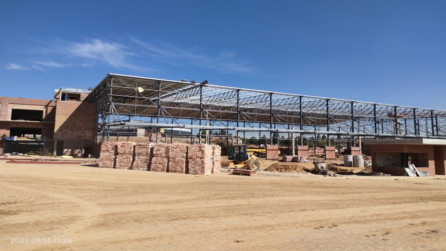 To Let commercial Property for Rent in North Riding Gauteng