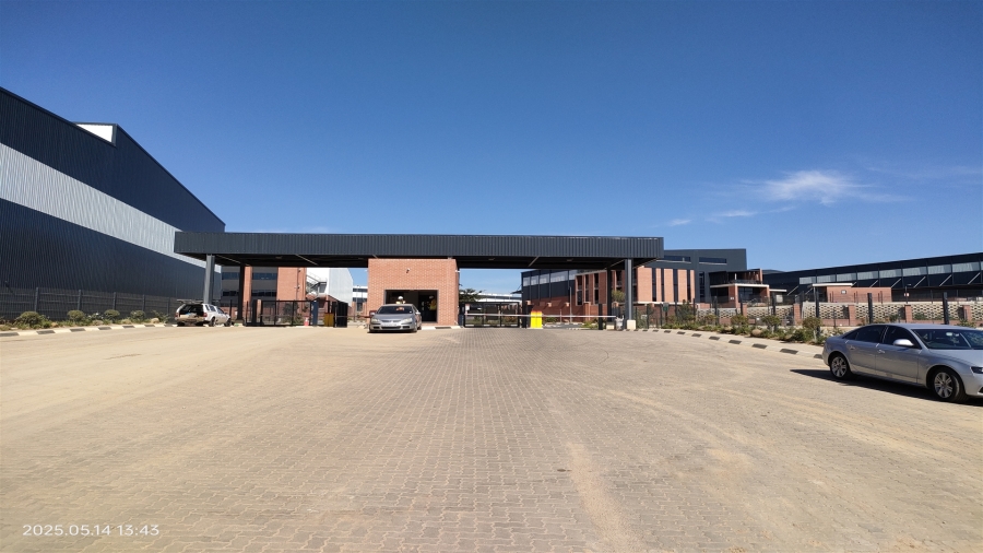 To Let commercial Property for Rent in North Riding Gauteng