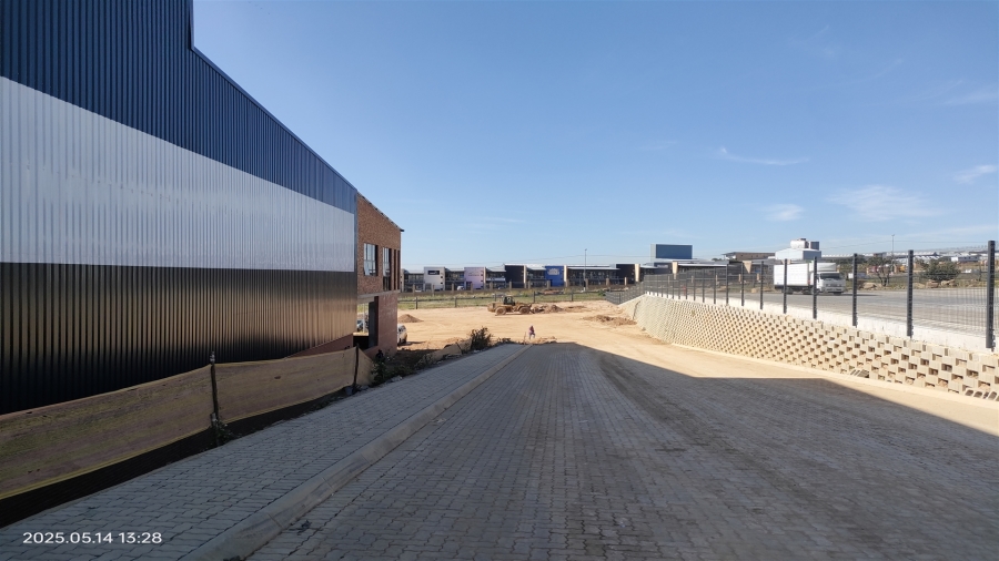 To Let commercial Property for Rent in North Riding Gauteng
