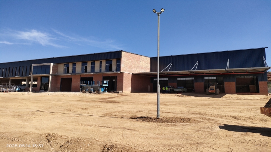 To Let commercial Property for Rent in North Riding Gauteng
