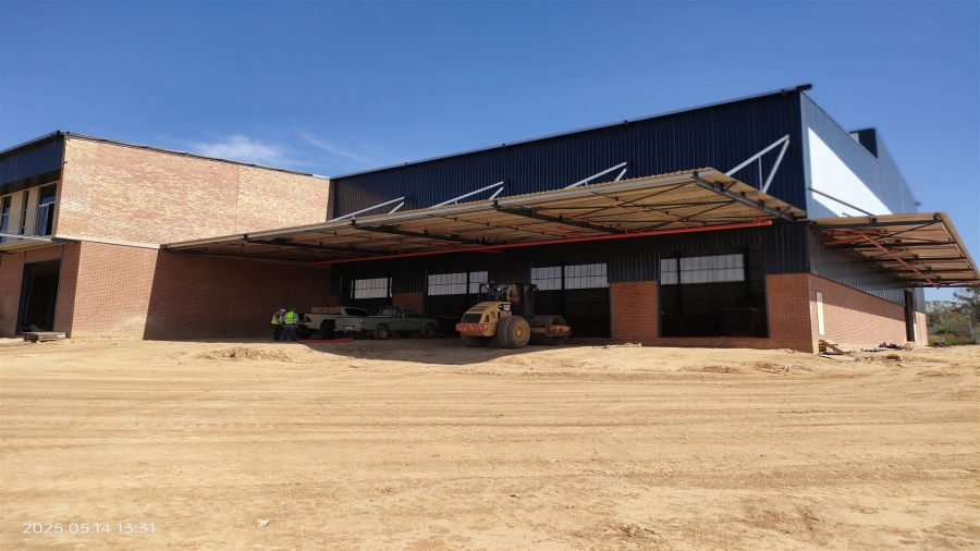 To Let commercial Property for Rent in North Riding Gauteng