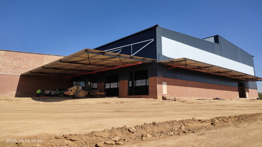 To Let commercial Property for Rent in North Riding Gauteng