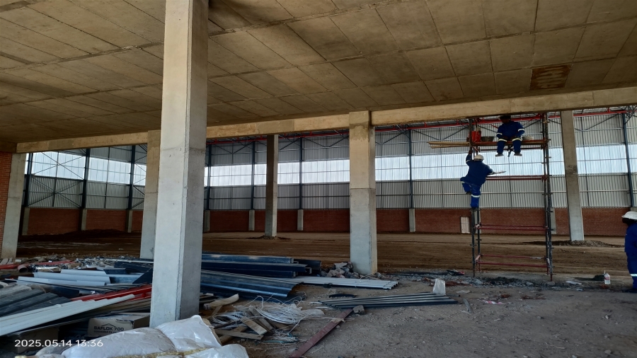 To Let commercial Property for Rent in North Riding Gauteng