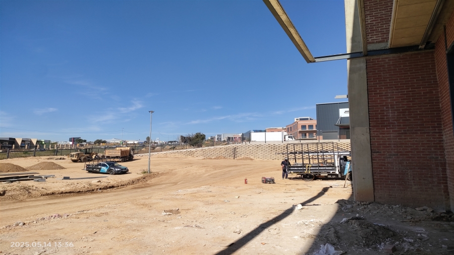 To Let commercial Property for Rent in North Riding Gauteng
