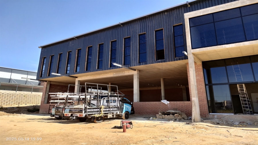 To Let commercial Property for Rent in North Riding Gauteng