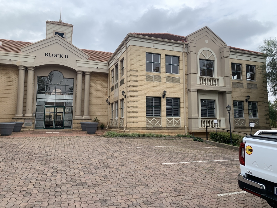 To Let commercial Property for Rent in Dunkeld West Gauteng