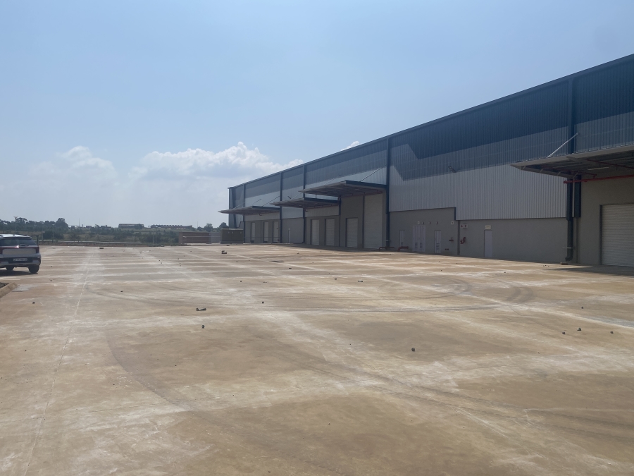 To Let commercial Property for Rent in Olifantsfontein Gauteng