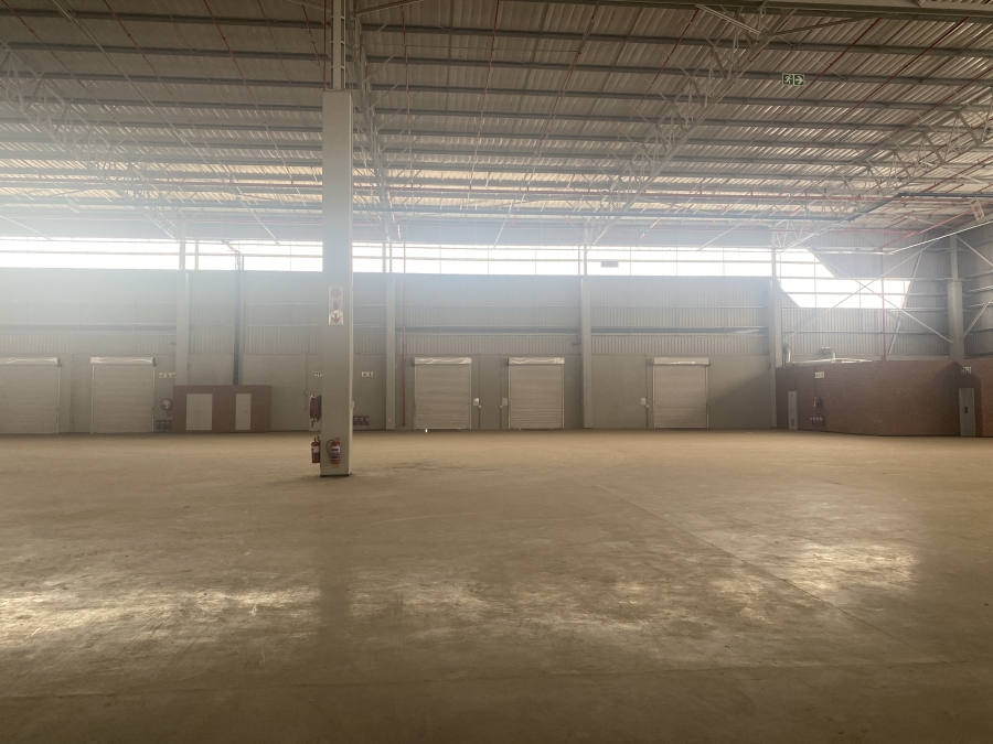 To Let commercial Property for Rent in Olifantsfontein Gauteng