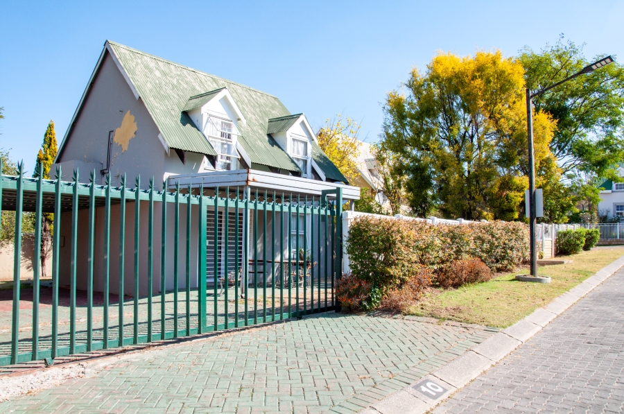 3 Bedroom Property for Sale in Halfway Gardens Gauteng
