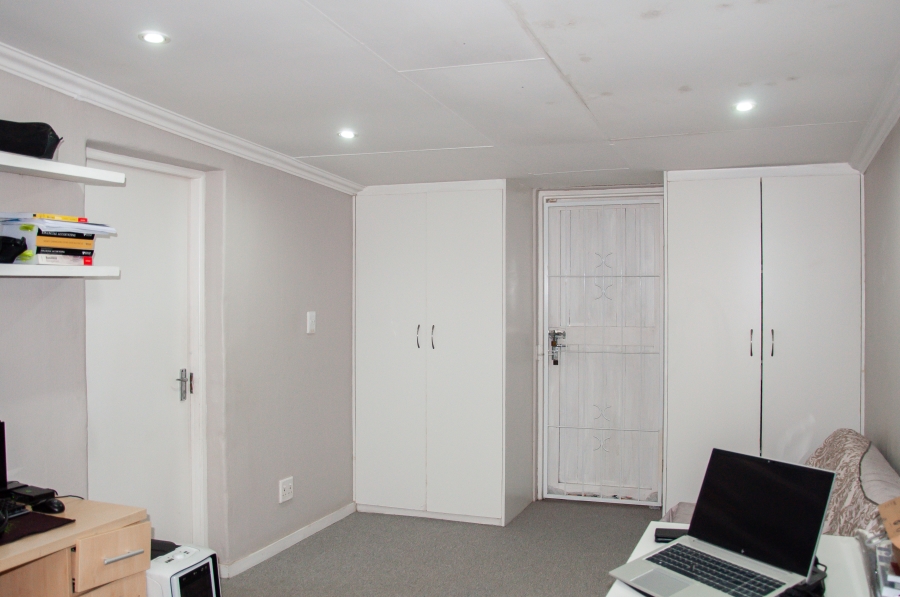 3 Bedroom Property for Sale in Halfway Gardens Gauteng
