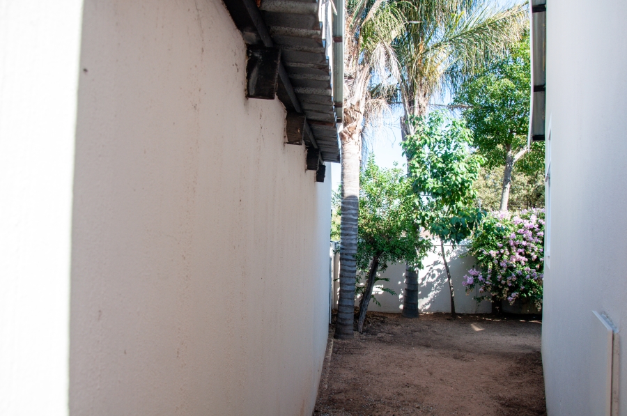 3 Bedroom Property for Sale in Halfway Gardens Gauteng