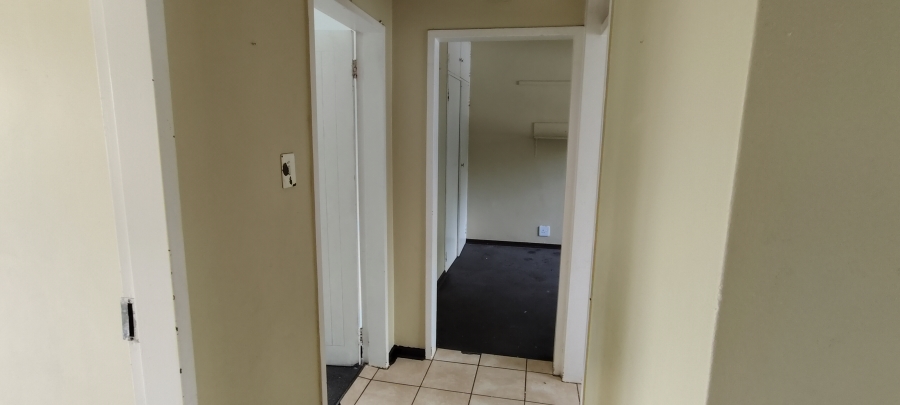 2 Bedroom Property for Sale in Parkhill Gardens Gauteng