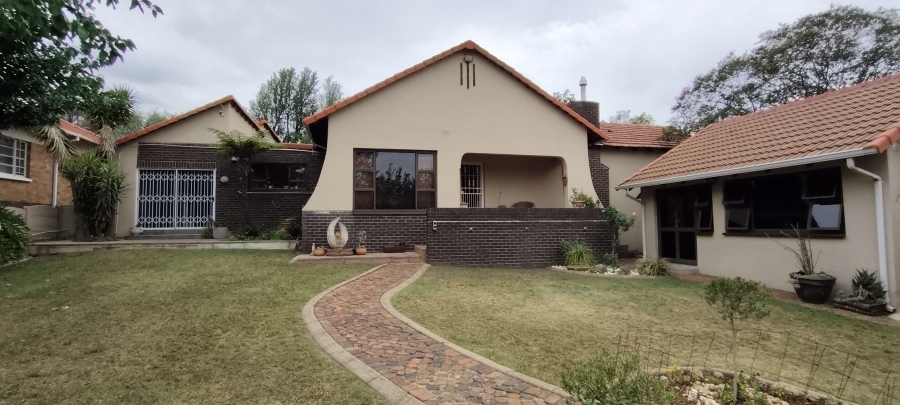4 Bedroom Property for Sale in Lambton Gauteng