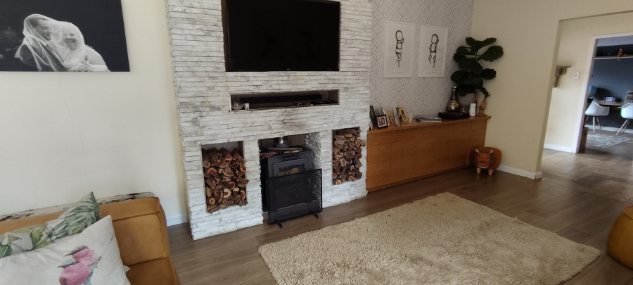 4 Bedroom Property for Sale in Lambton Gauteng