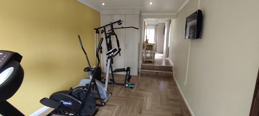 4 Bedroom Property for Sale in Lambton Gauteng