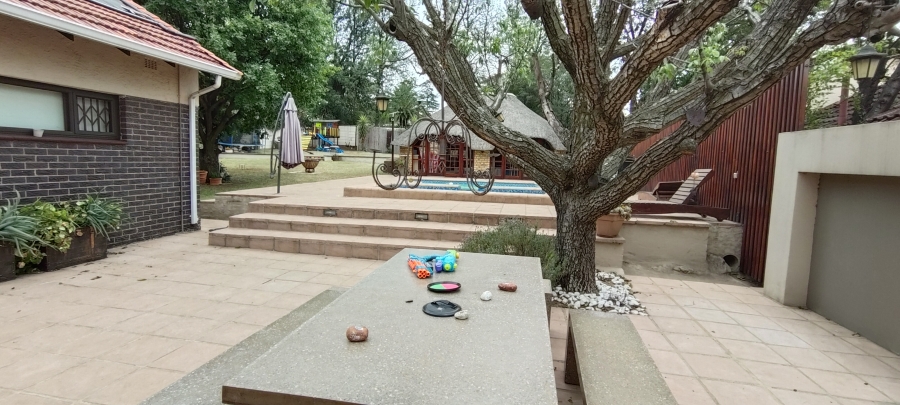 4 Bedroom Property for Sale in Lambton Gauteng