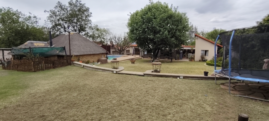 4 Bedroom Property for Sale in Lambton Gauteng