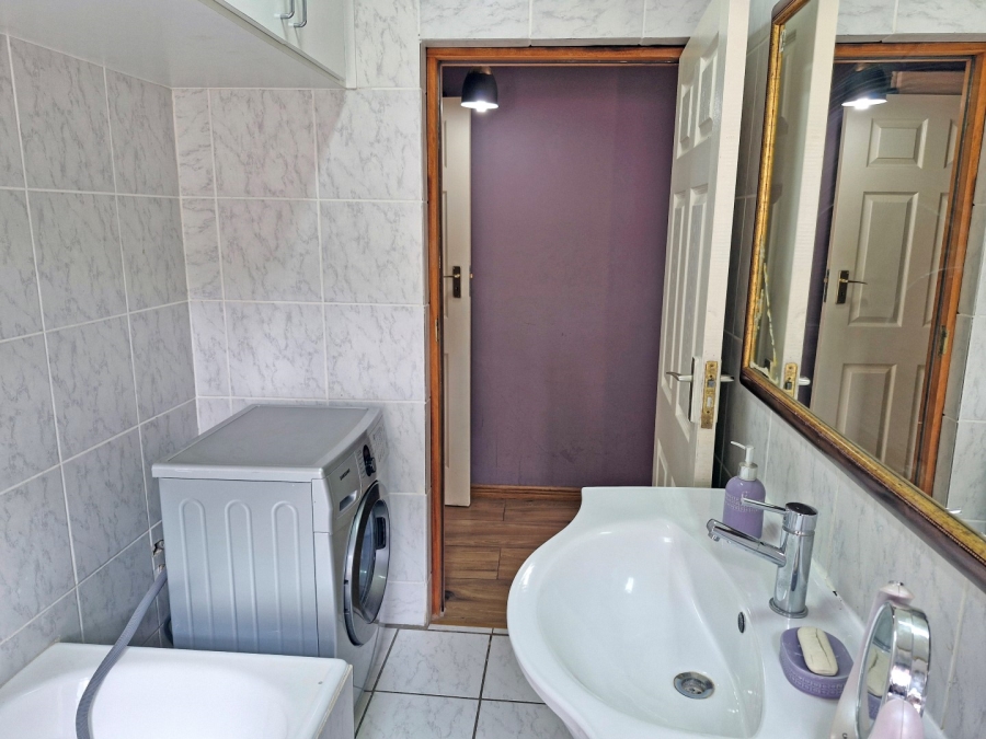 3 Bedroom Property for Sale in Westdene Gauteng