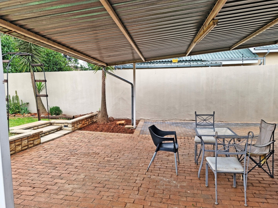 3 Bedroom Property for Sale in Westdene Gauteng