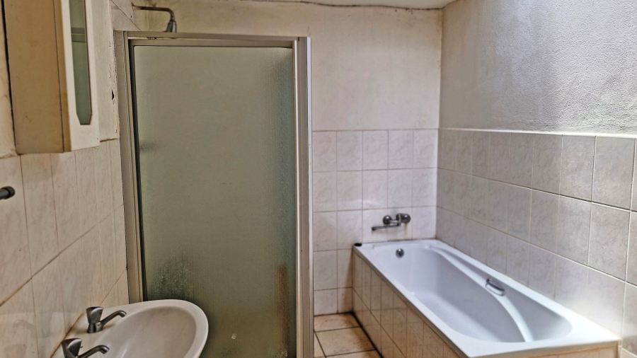4 Bedroom Property for Sale in Auckland Park Gauteng