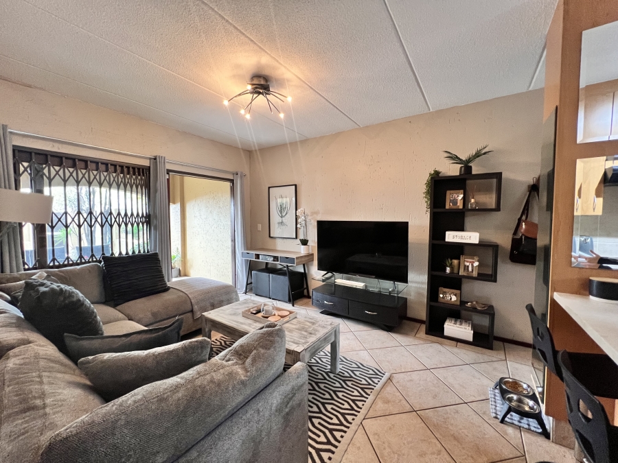 1 Bedroom Property for Sale in Sunninghill Gauteng