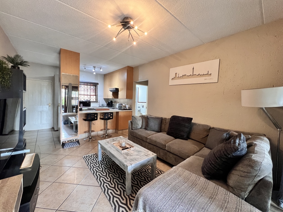 1 Bedroom Property for Sale in Sunninghill Gauteng