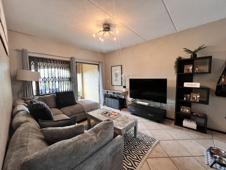 1 Bedroom Property for Sale in Sunninghill Gauteng