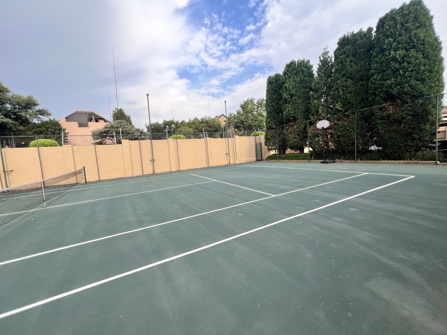 1 Bedroom Property for Sale in Sunninghill Gauteng