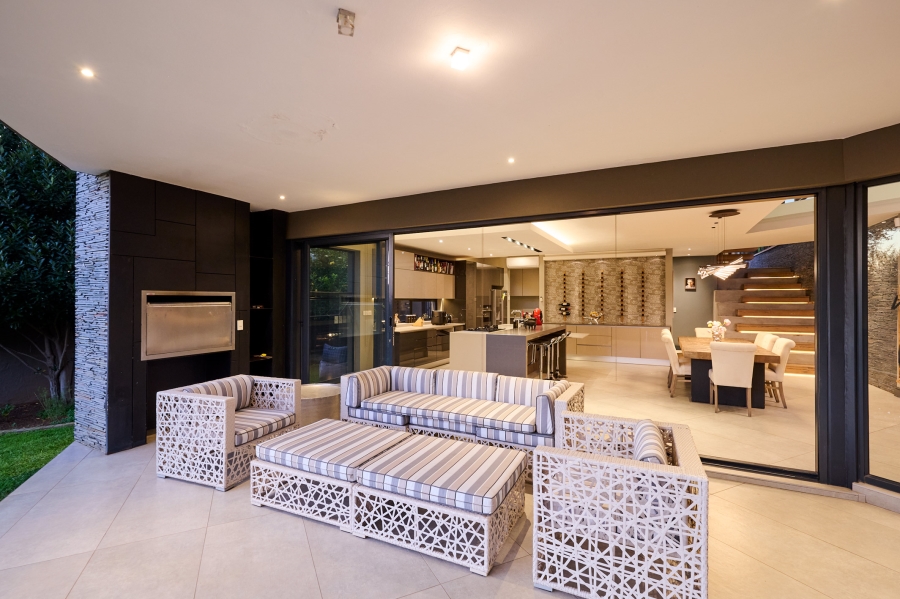 4 Bedroom Property for Sale in Waterfall Country Estate Gauteng