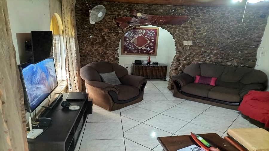 4 Bedroom Property for Sale in Vanderbijlpark CW 1 Gauteng