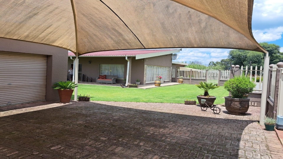 3 Bedroom Property for Sale in Nanescol Gauteng