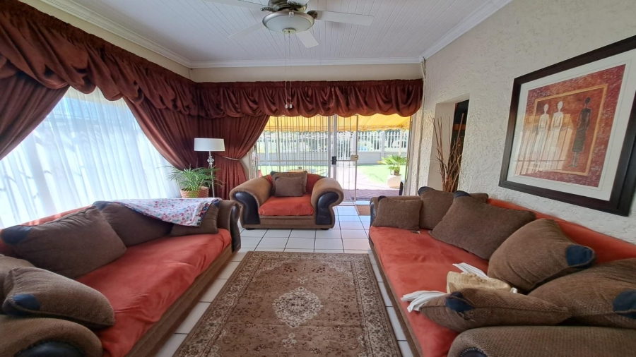 3 Bedroom Property for Sale in Nanescol Gauteng