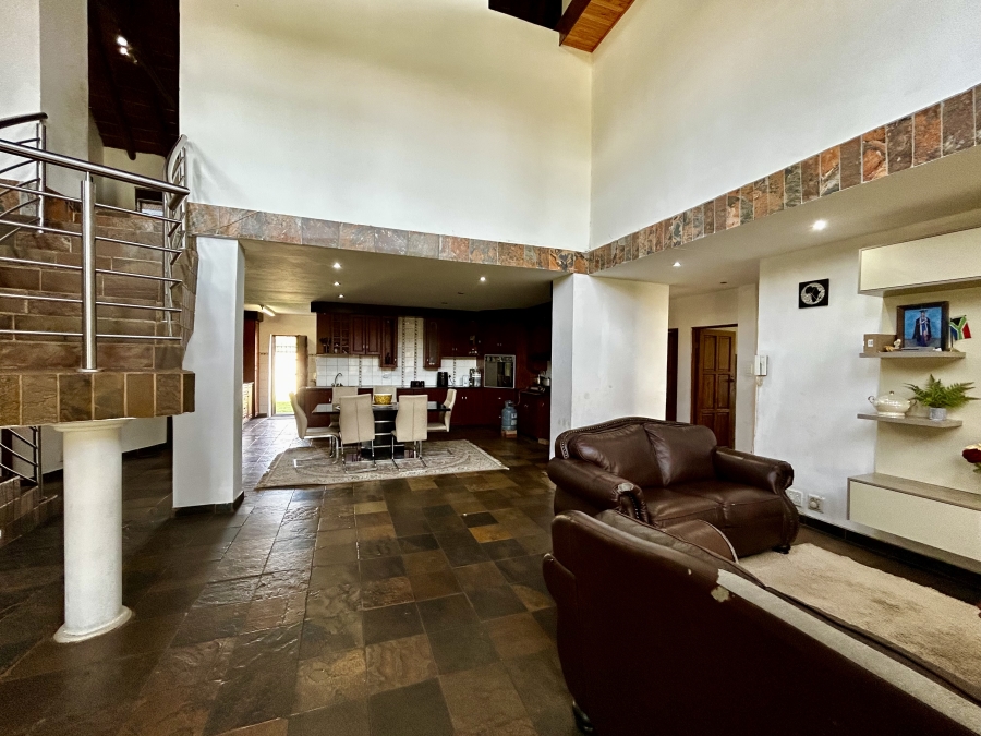 4 Bedroom Property for Sale in Glen Austin Gauteng