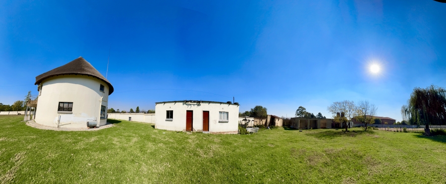 4 Bedroom Property for Sale in Glen Austin Gauteng