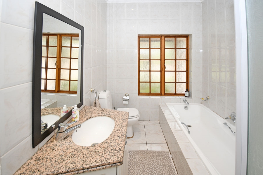 4 Bedroom Property for Sale in Houghton Estate Gauteng