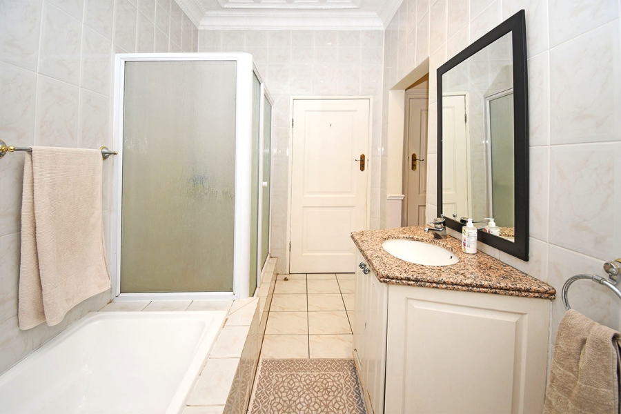 4 Bedroom Property for Sale in Houghton Estate Gauteng