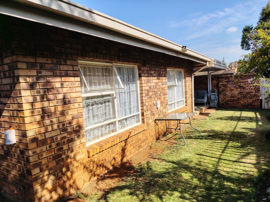 3 Bedroom Property for Sale in Wierda Park Gauteng