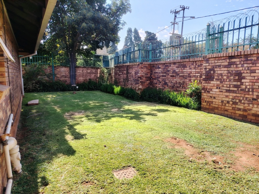 3 Bedroom Property for Sale in Wierda Park Gauteng