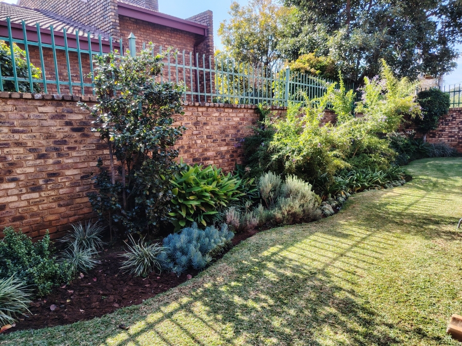 3 Bedroom Property for Sale in Wierda Park Gauteng