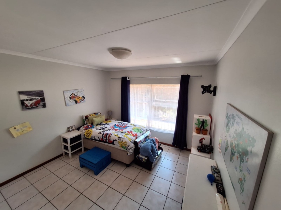 3 Bedroom Property for Sale in Wierda Park Gauteng