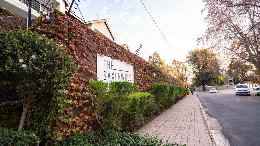 2 Bedroom Property for Sale in Saxonwold Gauteng