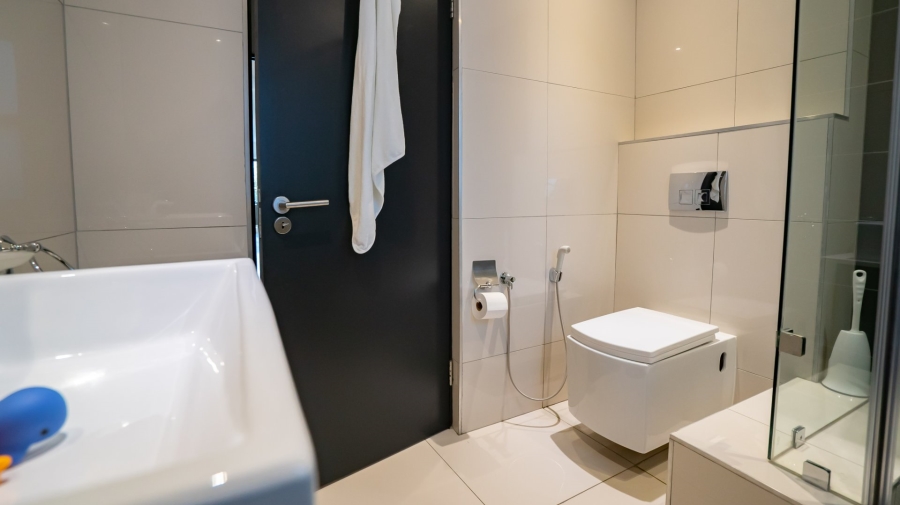 2 Bedroom Property for Sale in Saxonwold Gauteng