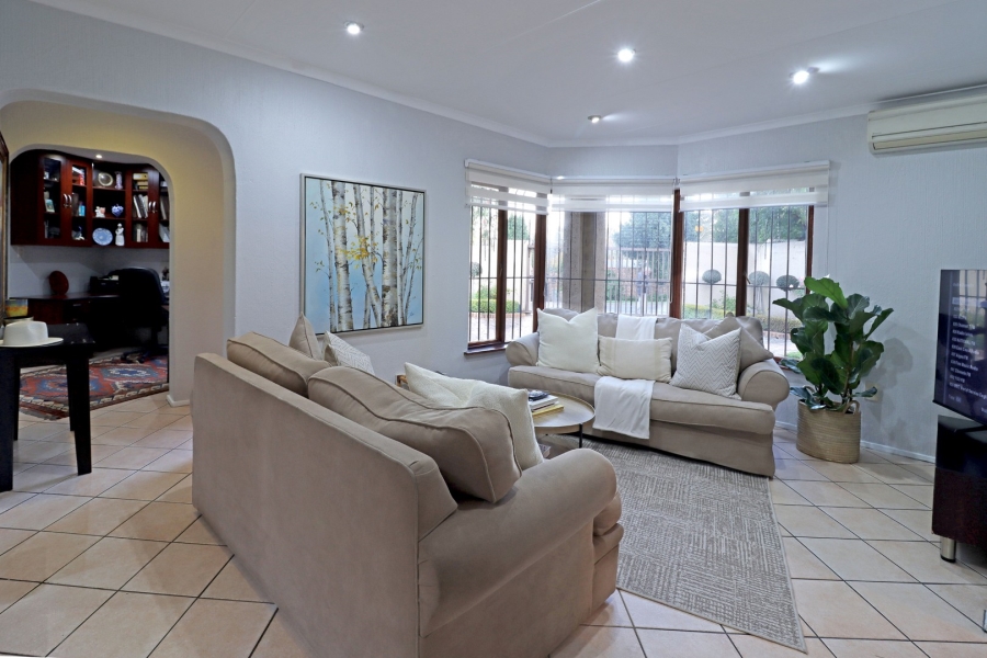 3 Bedroom Property for Sale in Bryanston Gauteng