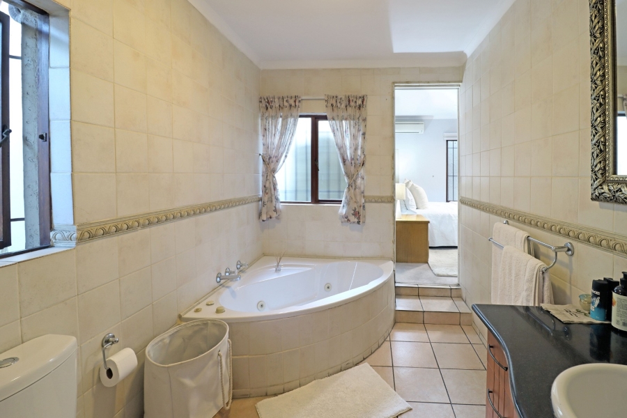 3 Bedroom Property for Sale in Bryanston Gauteng